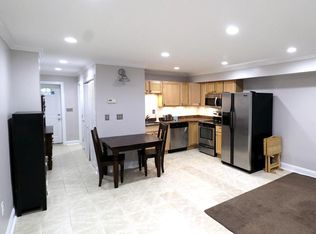 1004 I St NE #B, Washington, DC 20002