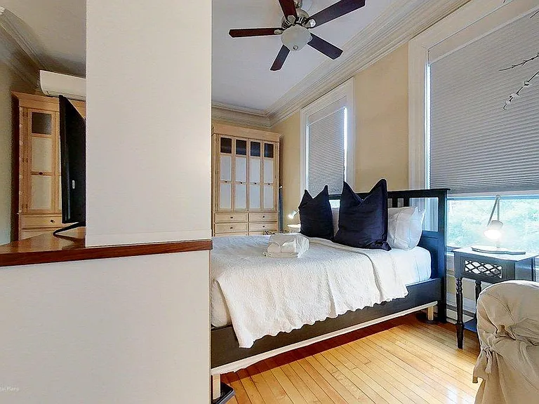 207 Broadway St #202 — Photo 10