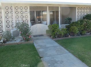 1660 Tam Oshanter Rd #M14-5B, Seal Beach, CA 90740