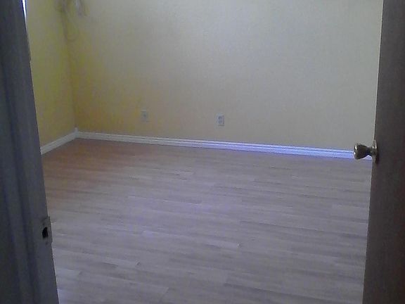 4th image of 5216 Doe Ave