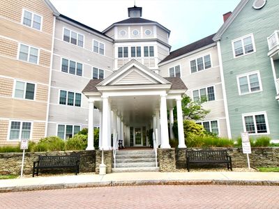 6 Woodman Way UNIT 403, Newburyport, MA, 01950