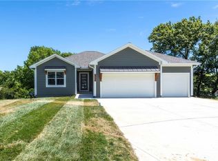 5306 Lakewood St, Kansas City, KS 66106