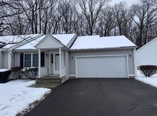 3 Glenbrook Dr #3, Windsor Locks, CT 06096