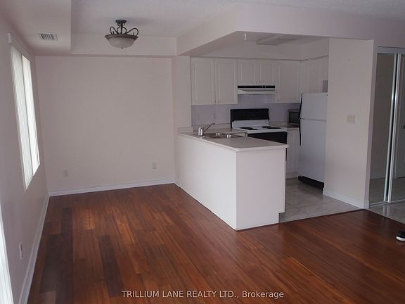 3rd image of 211 Randolph Rd #203
