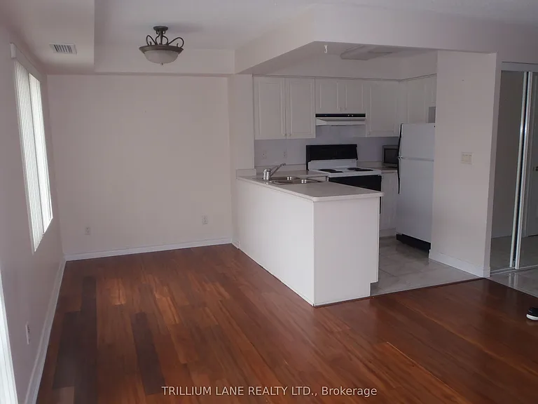 211 Randolph Rd #203 — Photo 4
