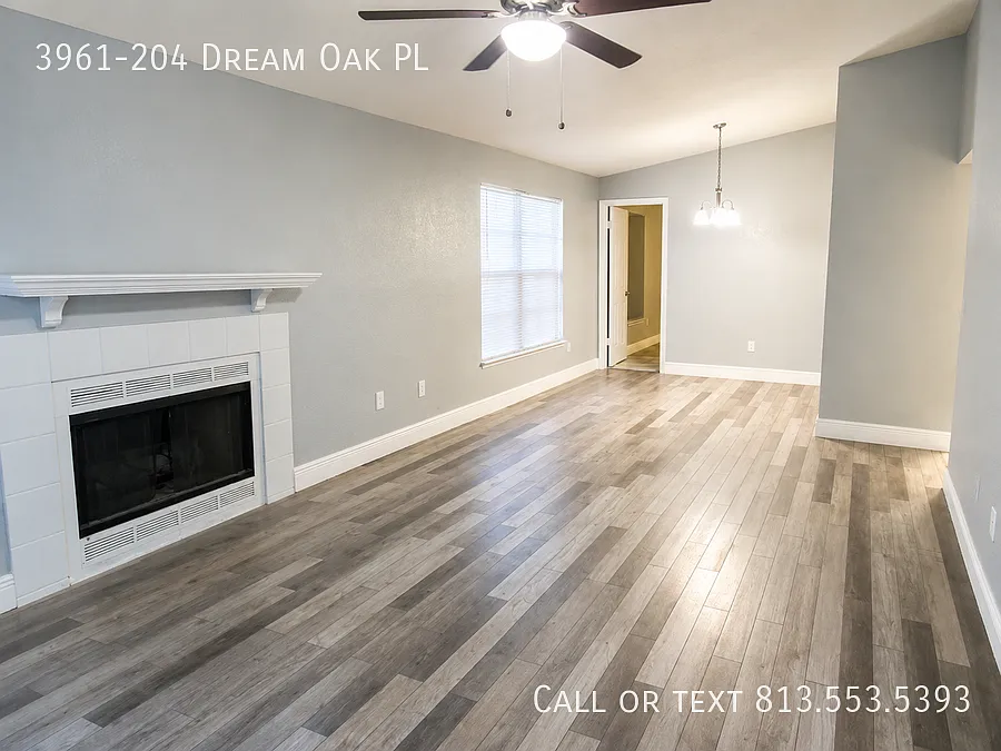 Discount on Application fees - Apply today for a 2 bed, 2 bath condo! — Photo 3