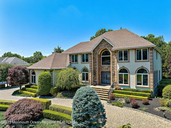 200 Conway Court, Morganville, NJ 07751
