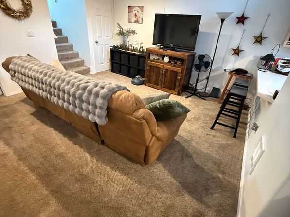 2965 NE Worthington Ct Unit 2