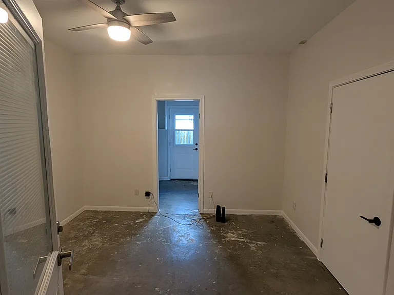 116 Bellair Dr — Photo 39
