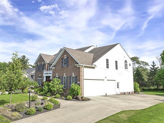 2nd image of 6280 Williams Dr