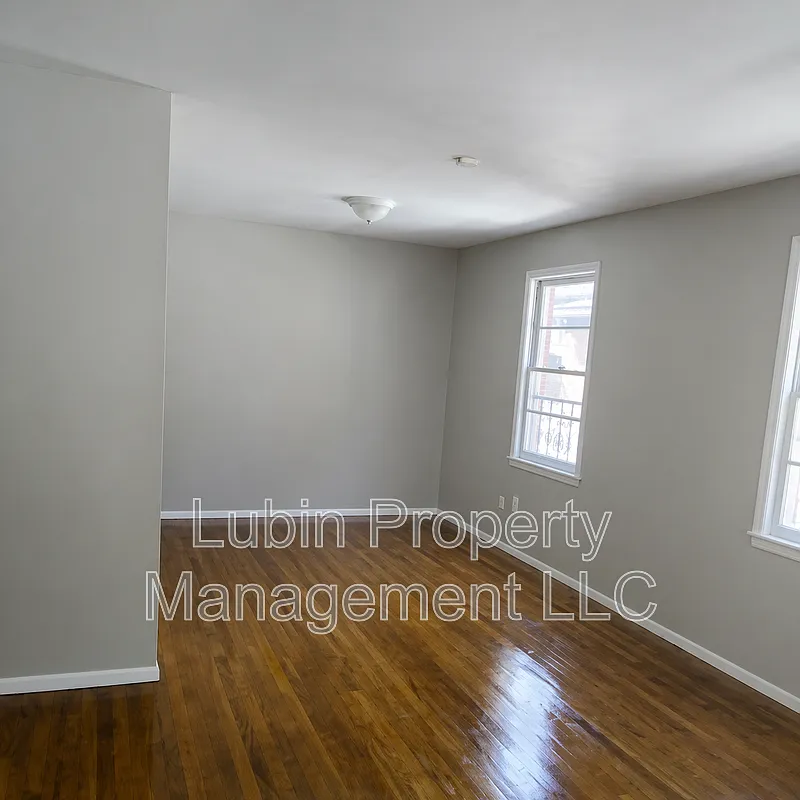 Building Photo - 1361 Gaither Pkwy