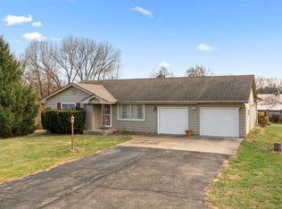 6811 S Gerdes Rd, Mapleton, IL 61547