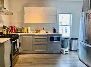 13 Carpenter St, South Boston, MA 02127