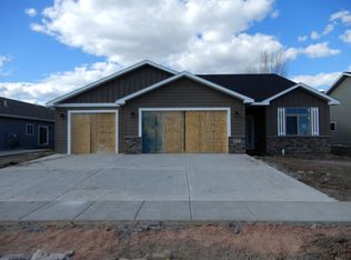 3010 Hoefer Ave, Rapid City, SD 57701