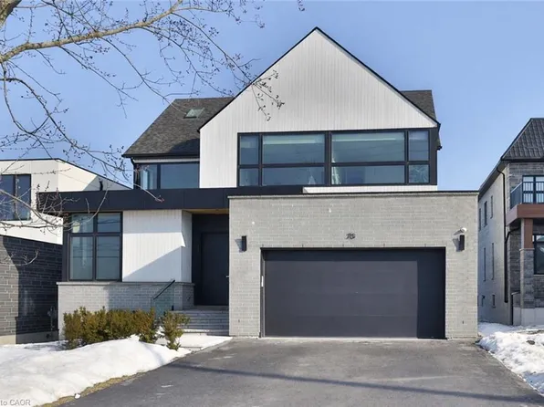 70 Upper Mount Albion Rd, Hamilton, ON L8J 2S1