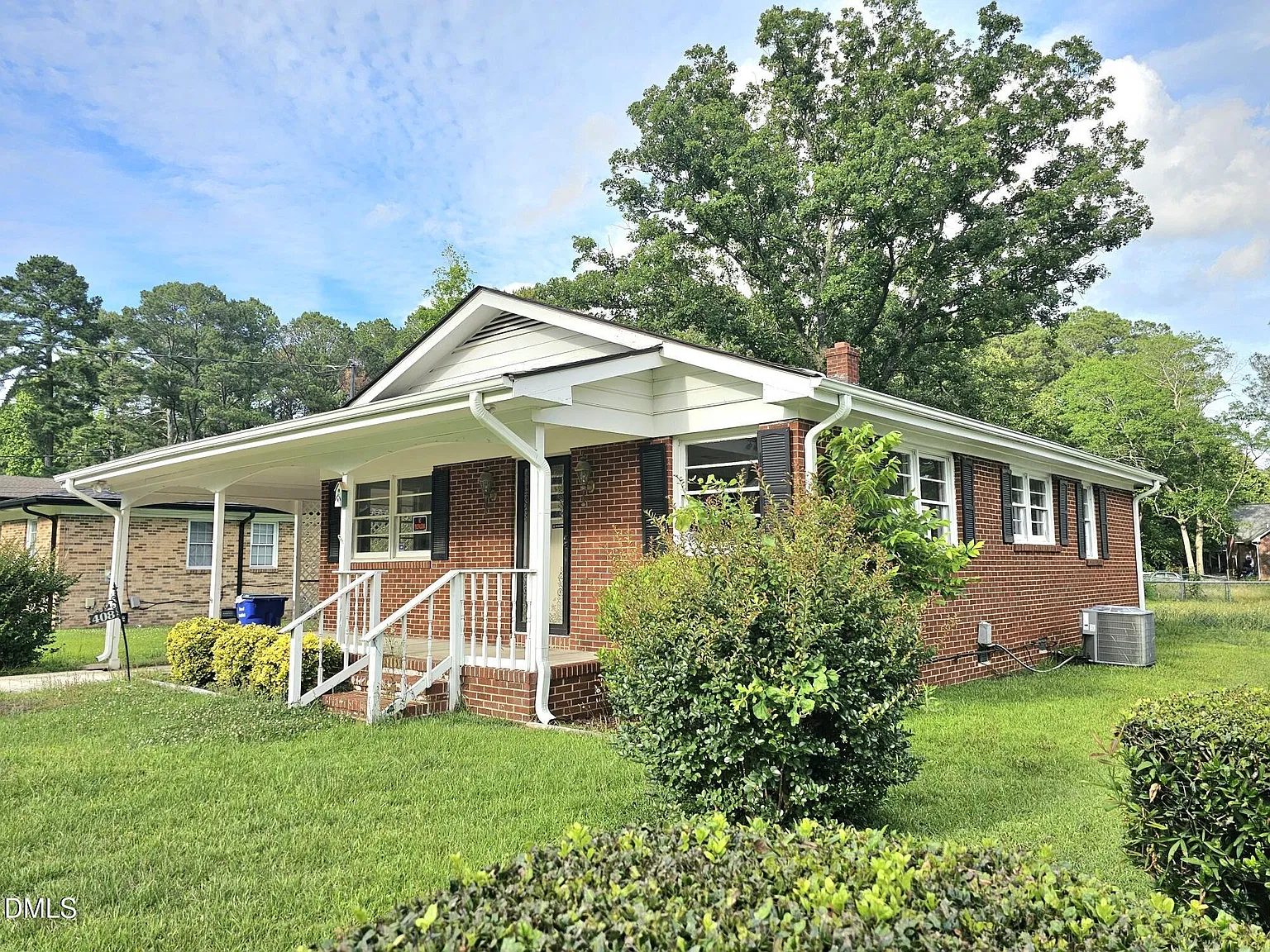 3 bed, 1.0 bath, $1,675 — Photo 3