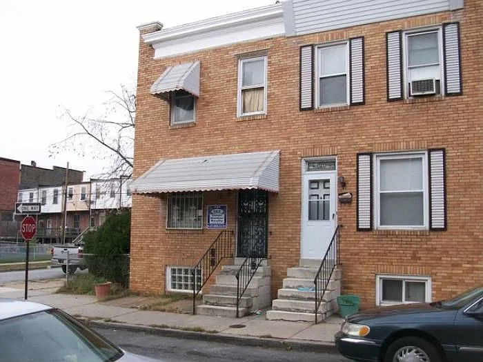 2700 Mura St photo 1