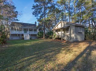 7717 White Point Rd, Hollywood, SC 29449