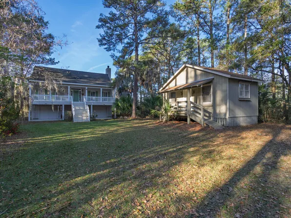 7717 White Point Rd, Hollywood, SC 29449