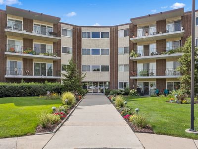 5540 Walnut Ave APT 26A, Downers Grove, IL, 60515