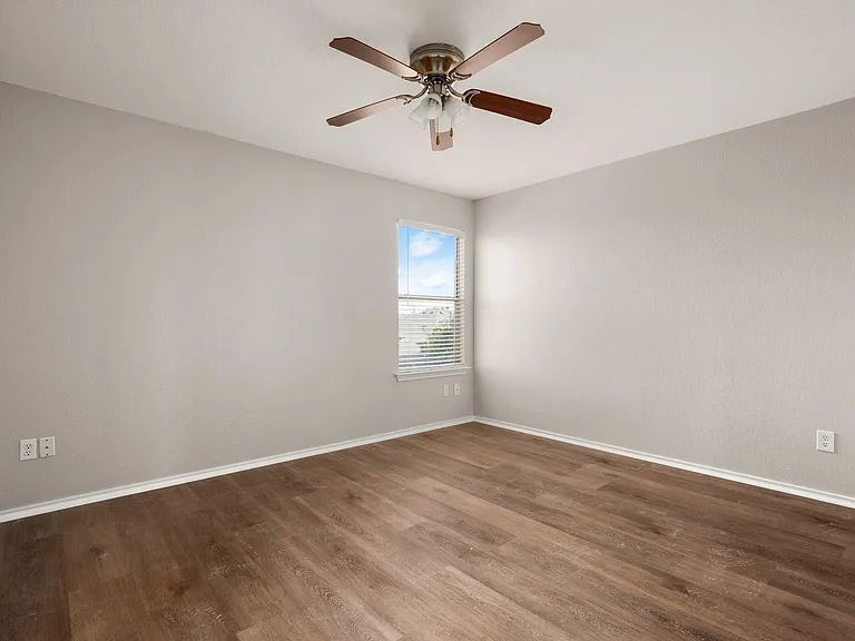 219 Brown St — Photo 17
