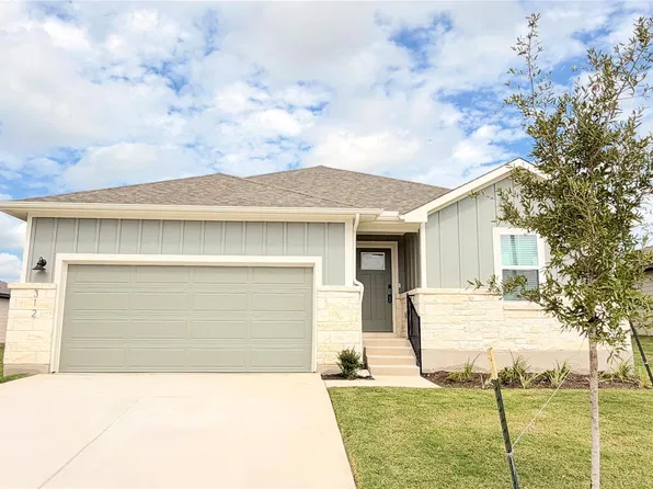 312 Wheel Horse Rd, Burnet, TX 78611