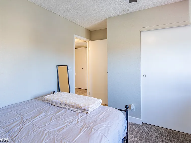 1212 Observation Dr #201 — Photo 15