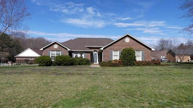 1st image of 7947 King Arthurs Ct