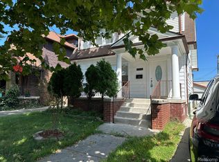 5056 Maple St, Dearborn, MI 48126