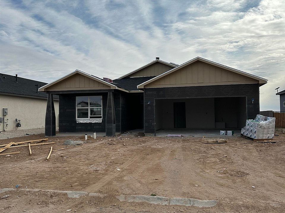 1st image of 3816 Honeysuckle Dr