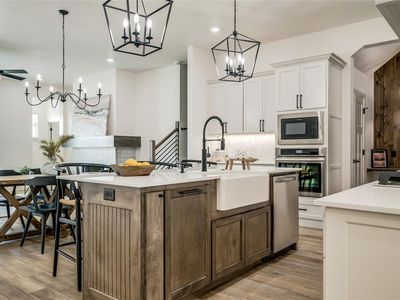 10701 Swift Cir, Yukon, OK, 73099