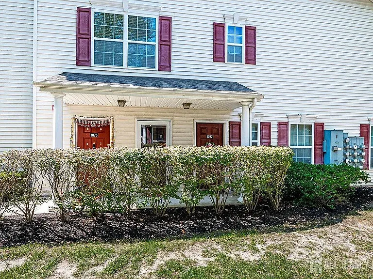 1073 Morning Glory Dr — Photo 8
