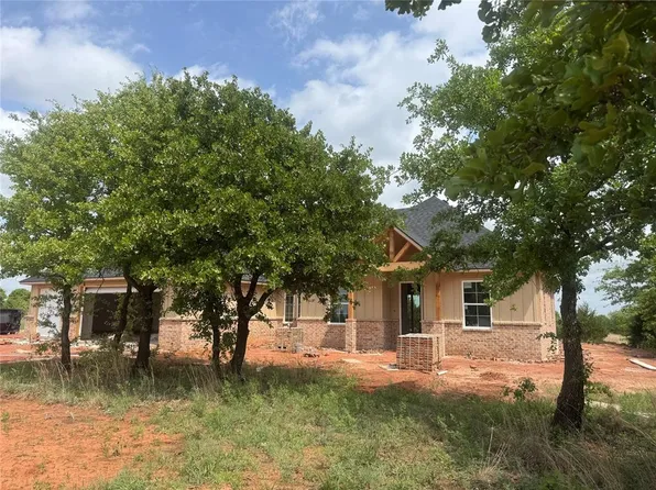 1209 Twin Oaks Dr, Blanchard, OK 73010