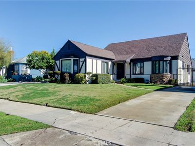 3910 Westside Ave, Los Angeles, CA, 90008