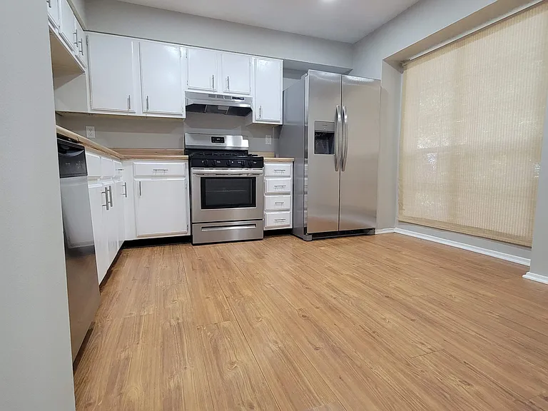 501 Wedgewood Way NE — Photo 6