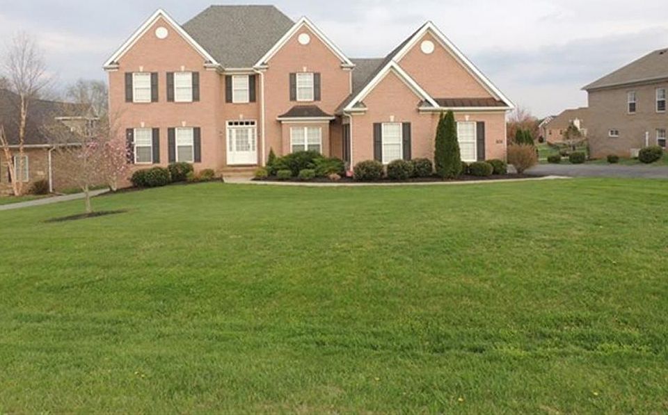 1st image of 3419 Montgomery Way