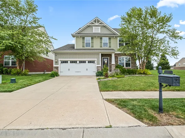 1678 Cedar Creek Dr, Centerville, OH 45458