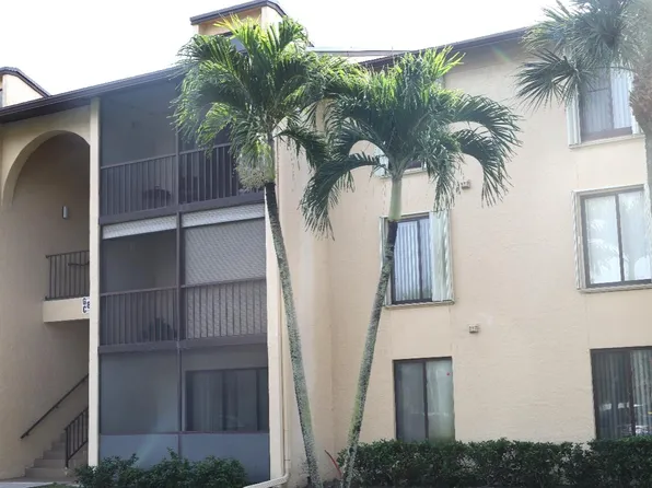 812 Sky Pine Way D3, Greenacres, FL 33415