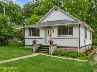 W3632 Oakrest Ave, Lake Geneva, WI 53147