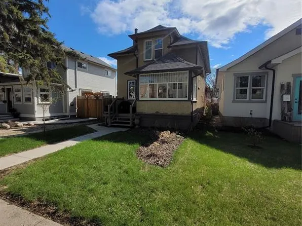 916 6th AVENUE N, Saskatoon, SK S7K 2T4