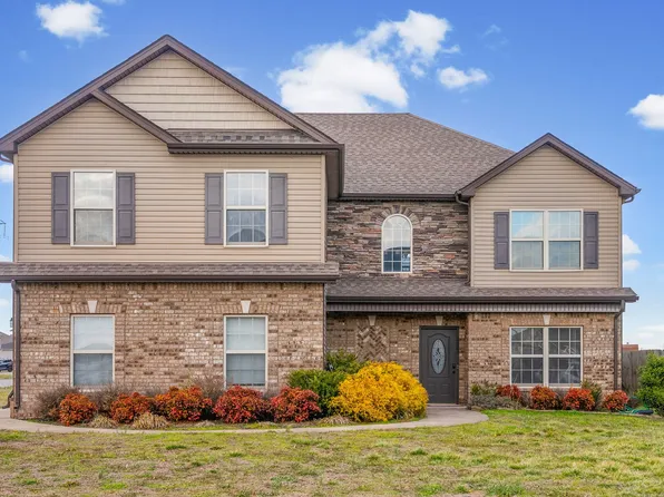 1205 Winterset Dr., Clarksville, TN 37040