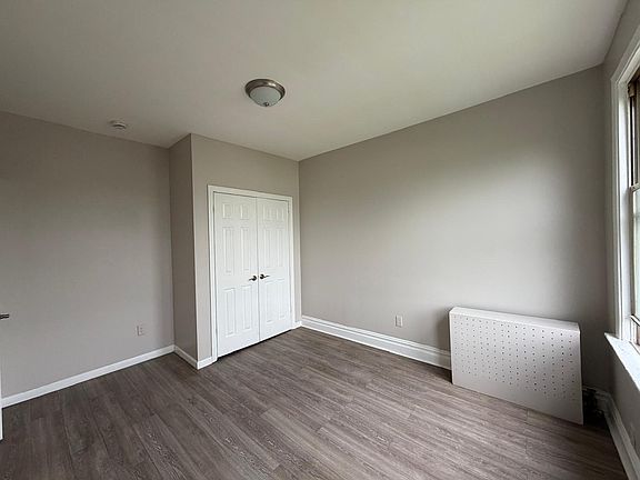 3rd image of 241 Duncan Ave APT 5