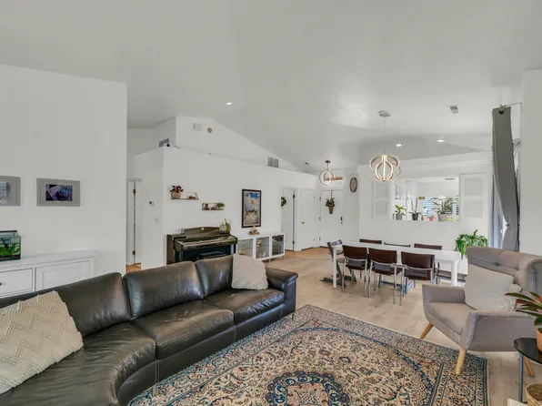2050 S 1400 E APT 4, Saint George, UT 84790