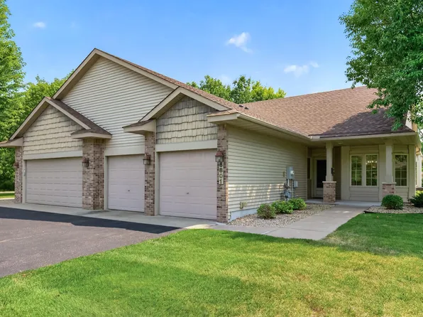 6801 24th St N, Oakdale, MN 55128