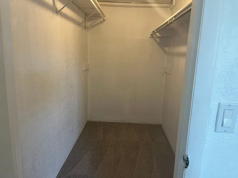 14120 E Temple Dr #Y06 — Photo 10