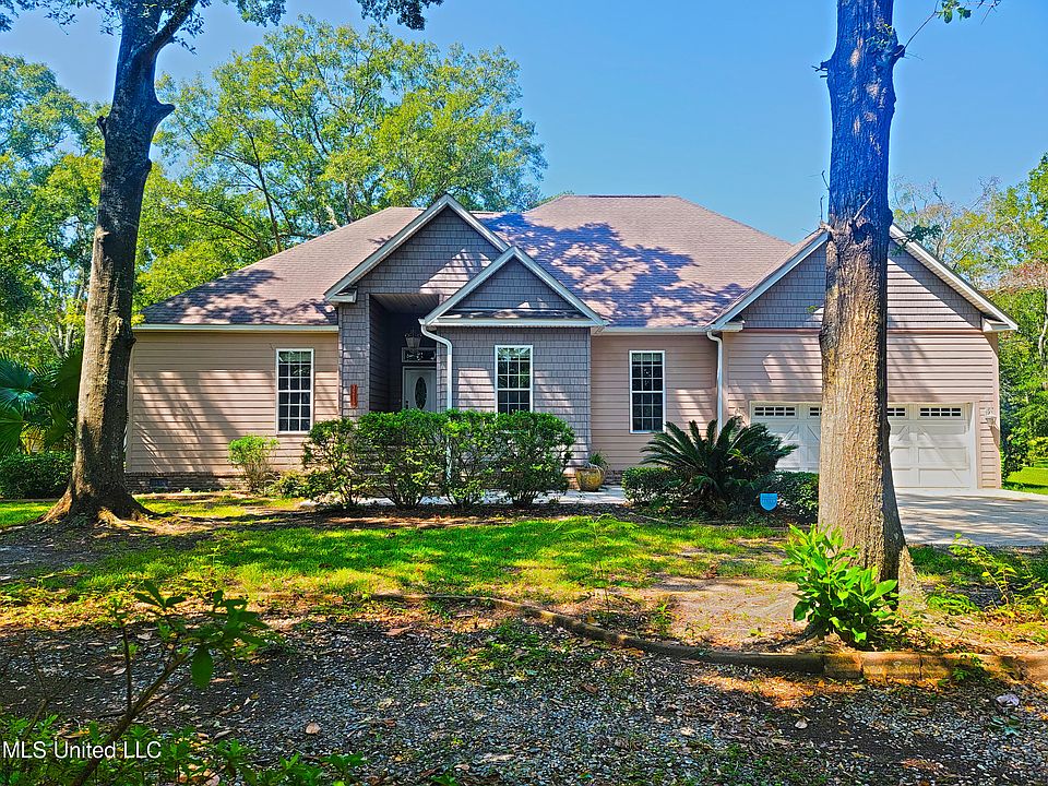 3219 Choctaw Ave, Moss Point, MS 39563 Zillow
