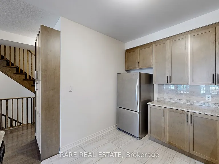 87 Fruitvale Cir — Photo 12