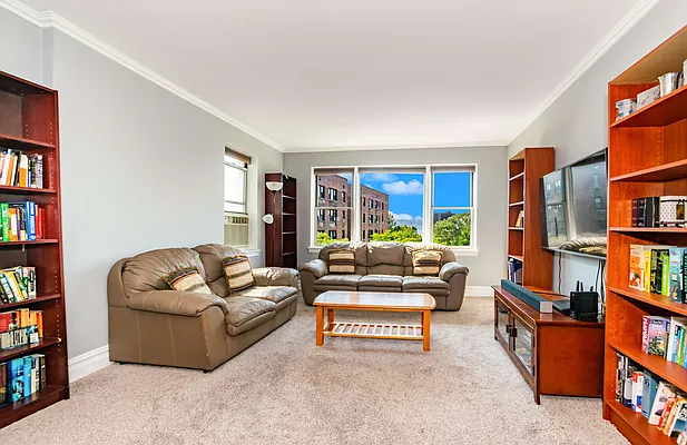 Sold by Brown Harris Stevens | media 22