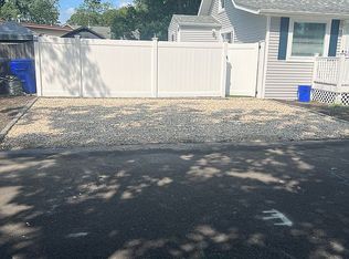 488 Manchester Ave, Brick, NJ
