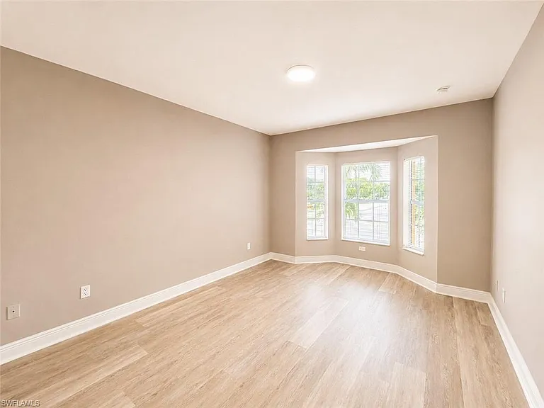 4172 Castilla Cir #201 — Photo 10